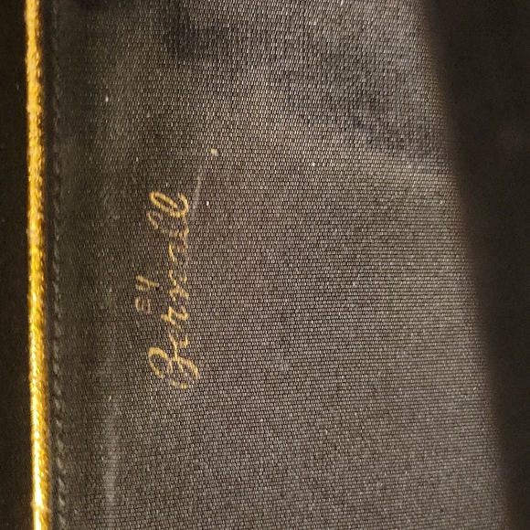 Vintage Miller Black Velvet Clutch with Faux? Leather and Lucite Handle - Picture 9 of 11